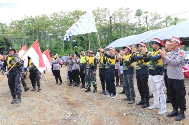 21C8CF9C-6DAB-4913-ADD4-F1EE69D2E44B