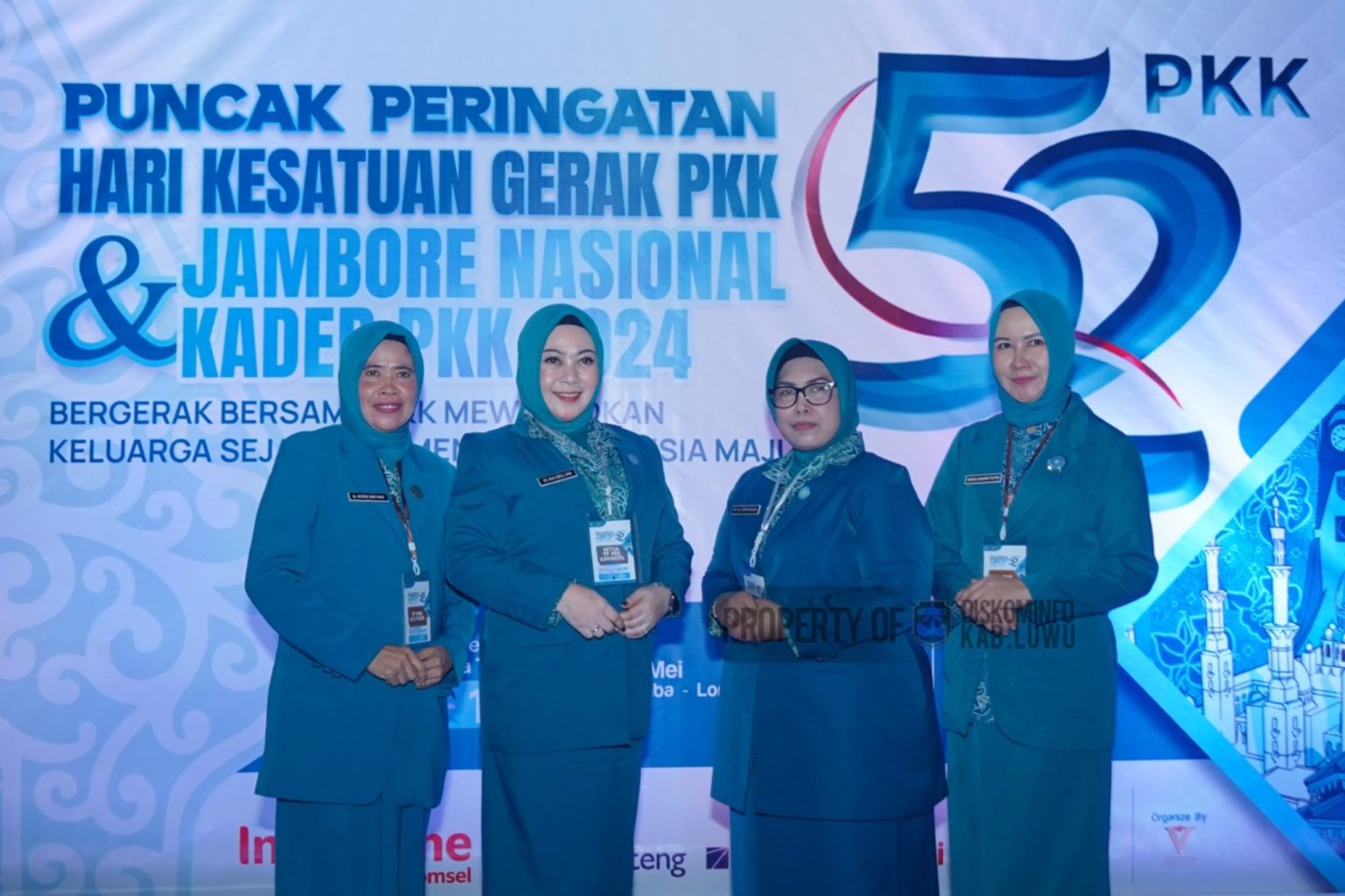 Pj Ketua TP-PKK Luwu Hadiri Puncak Peringatan HKG ke-52 PKK di Kota Surakarta Pj Ketua TP-PKK Luwu Hadiri Puncak Peringatan HKG ke-52 PKK di Kota Surakarta