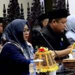 Wakil Bupati Luwu Timur, Puspawati Husler menghadiri sidang paripurna di Ruang Sidang Paripurna Dewan Perwakilan Rakyat Daerah (DPRD) Luwu Timur, Rabu, (18/02/2026).